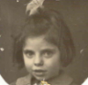 Ася Лащивер в детстве. Фото из её Живого журнала